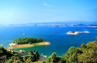 B線：萬綠湖、桂山野人谷、大峽谷漂流、龍源溫泉、農(nóng)夫山泉基地2天游