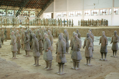 西安袁家村·法門寺·華山·明城墻·鐘鼓樓廣場·回民街雙飛六天游關中全景